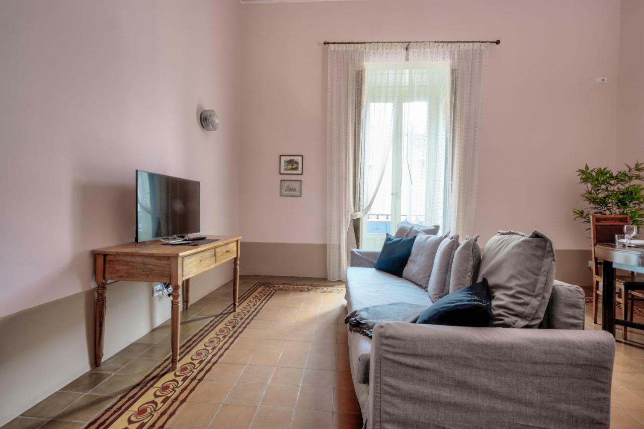 Apartment Lettera Living CTA
